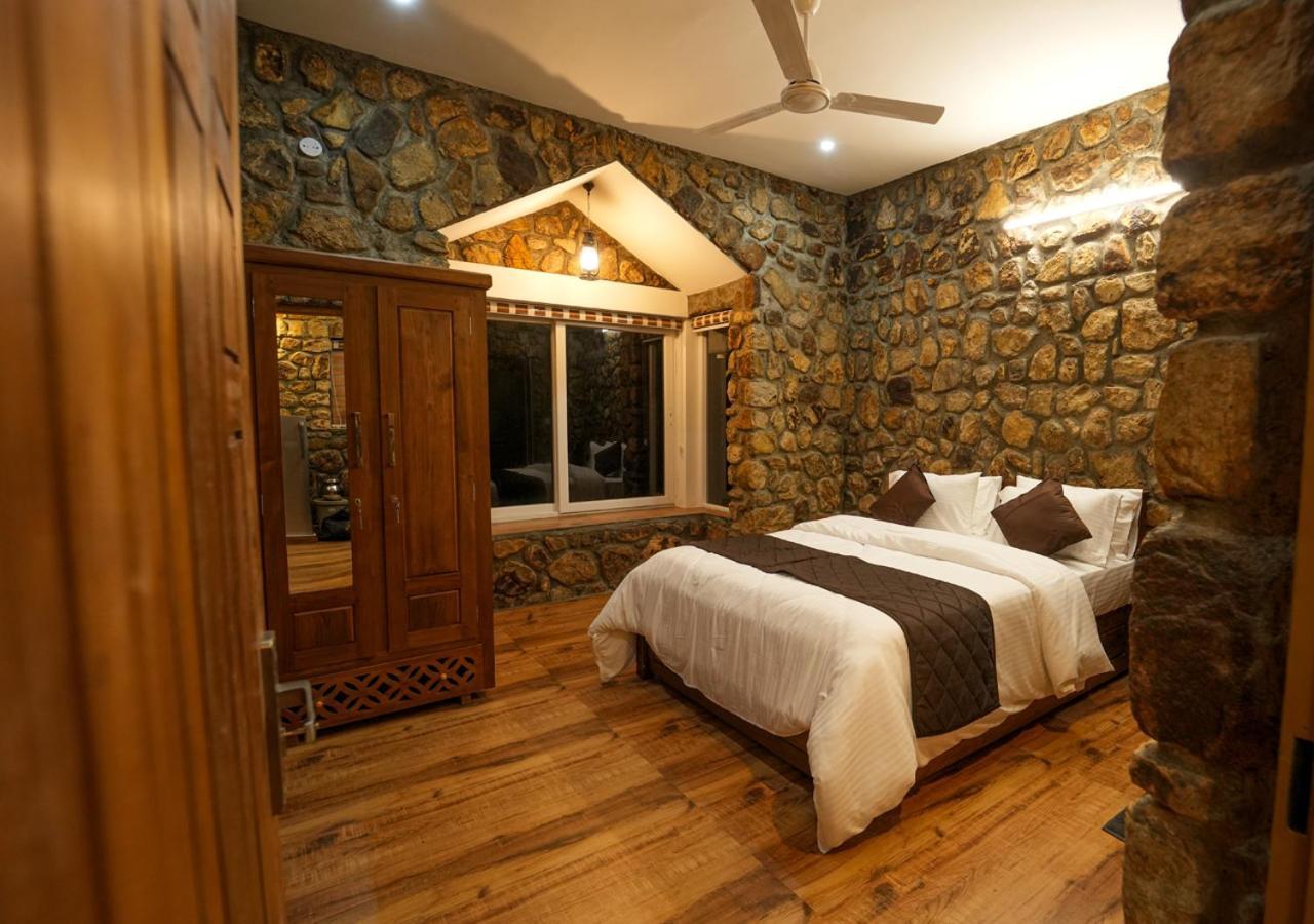 Tiyans Stone Castle Private Tea Villa Vagamon By Voye Homes Exterior foto